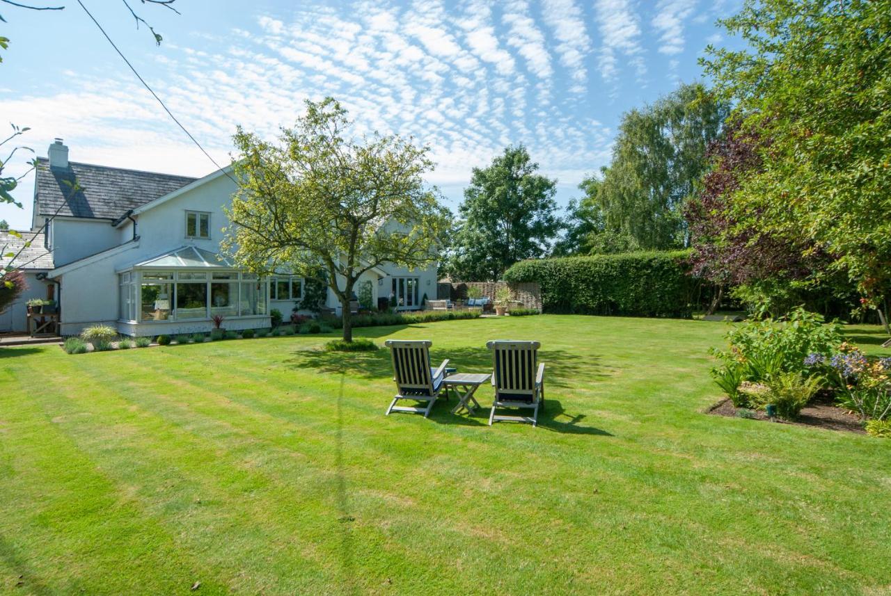 Duchy Rag House Bed & Breakfast Swindon Dış mekan fotoğraf